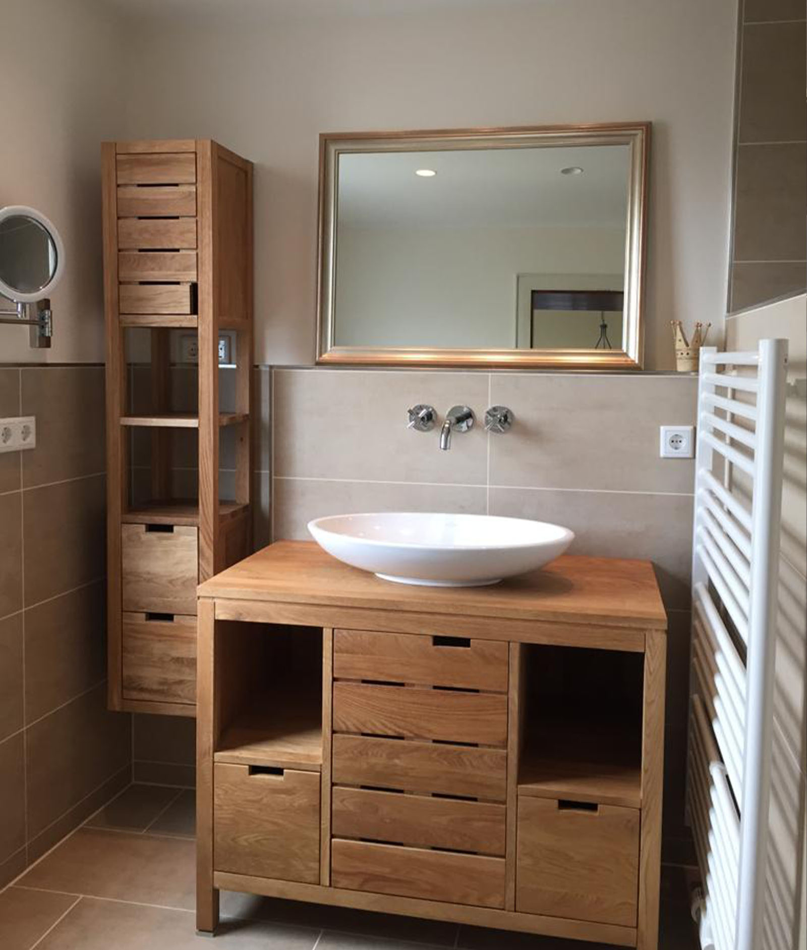 Offene Dusche bei einer Altbausanierung